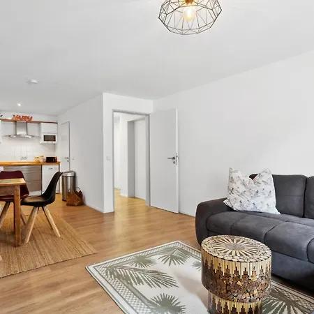 Stunning In Radolfzell 아파트 *